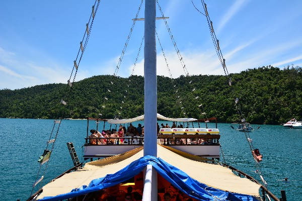 Passeio de Escuna em Paraty