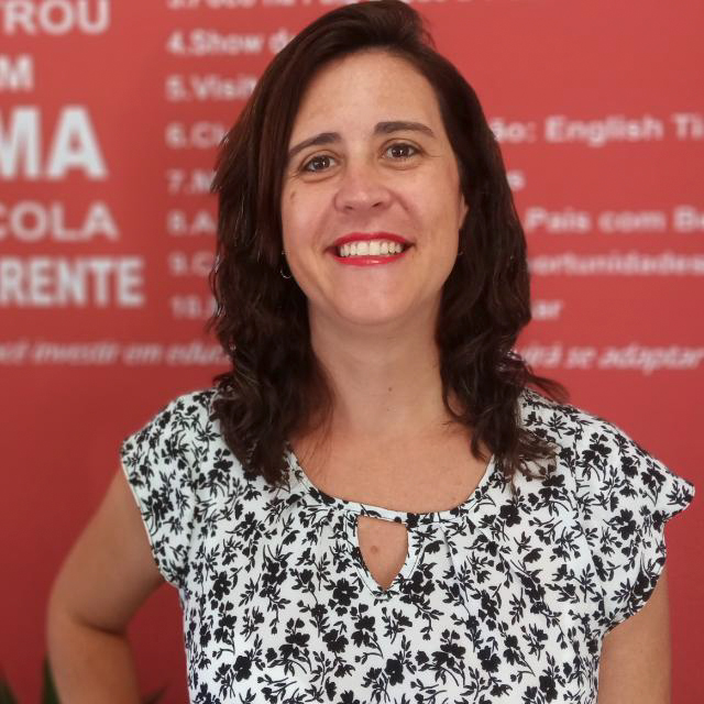 Fernanda da Agência Brazolin Turismo Pedagógico