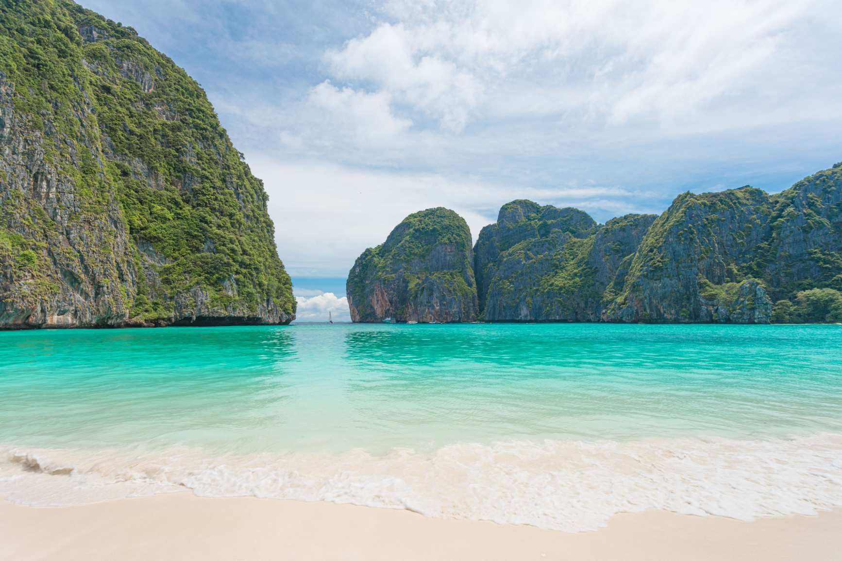 Tour Phi Phi e Ilhas Khai embarque em Phuket (PK032)