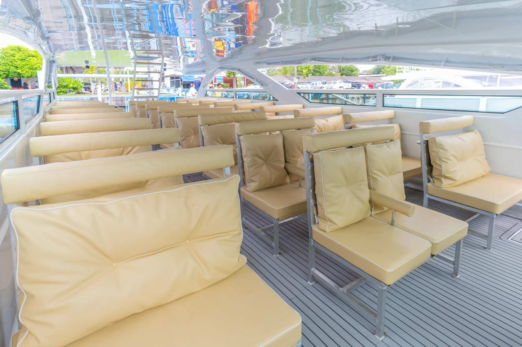 Tour Phi Phi Ilhas Bamboo com Speed Catamarã