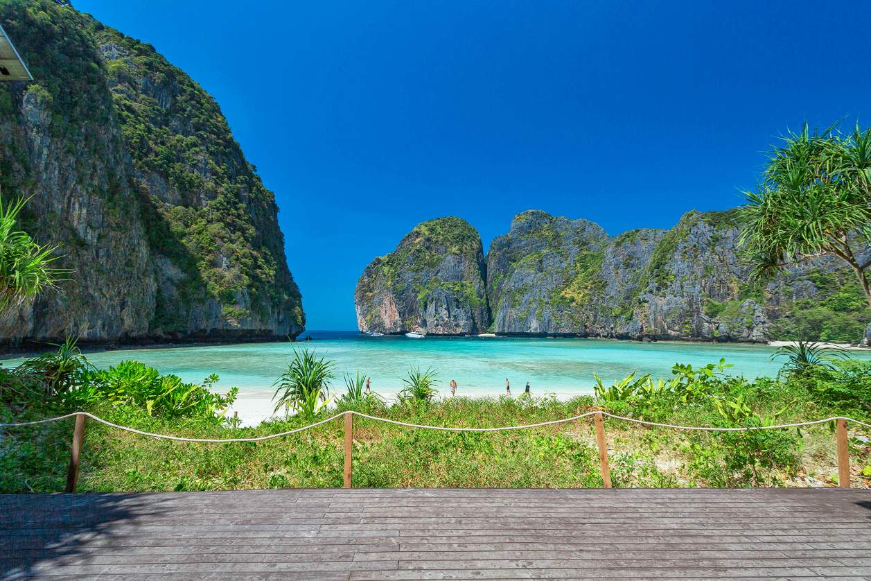 Tour Phi Phi e Ilhas Khai embarque em Phuket (PK032)