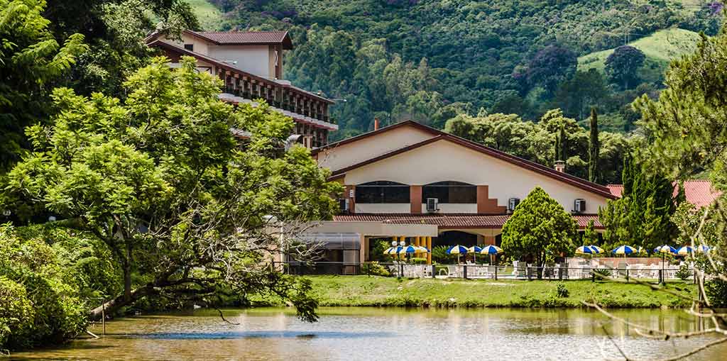 Passeio de Maria Fumaça e Hotel Recanto das Hortensias