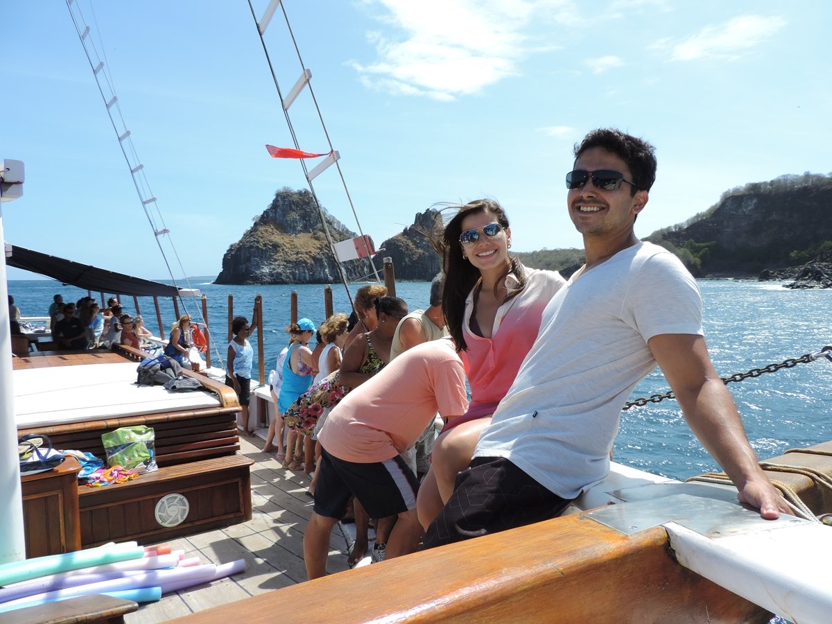 Grupo para Fernando de Noronha Grupo para Fernando de Noronha