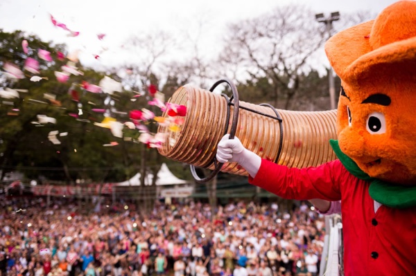 Festa das Flores e Morangos