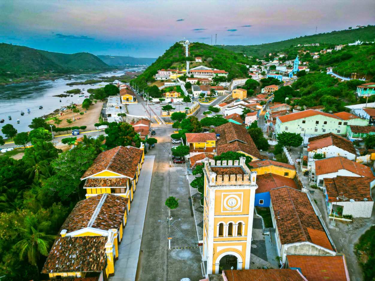 CÂNIONS DO XINGÓ